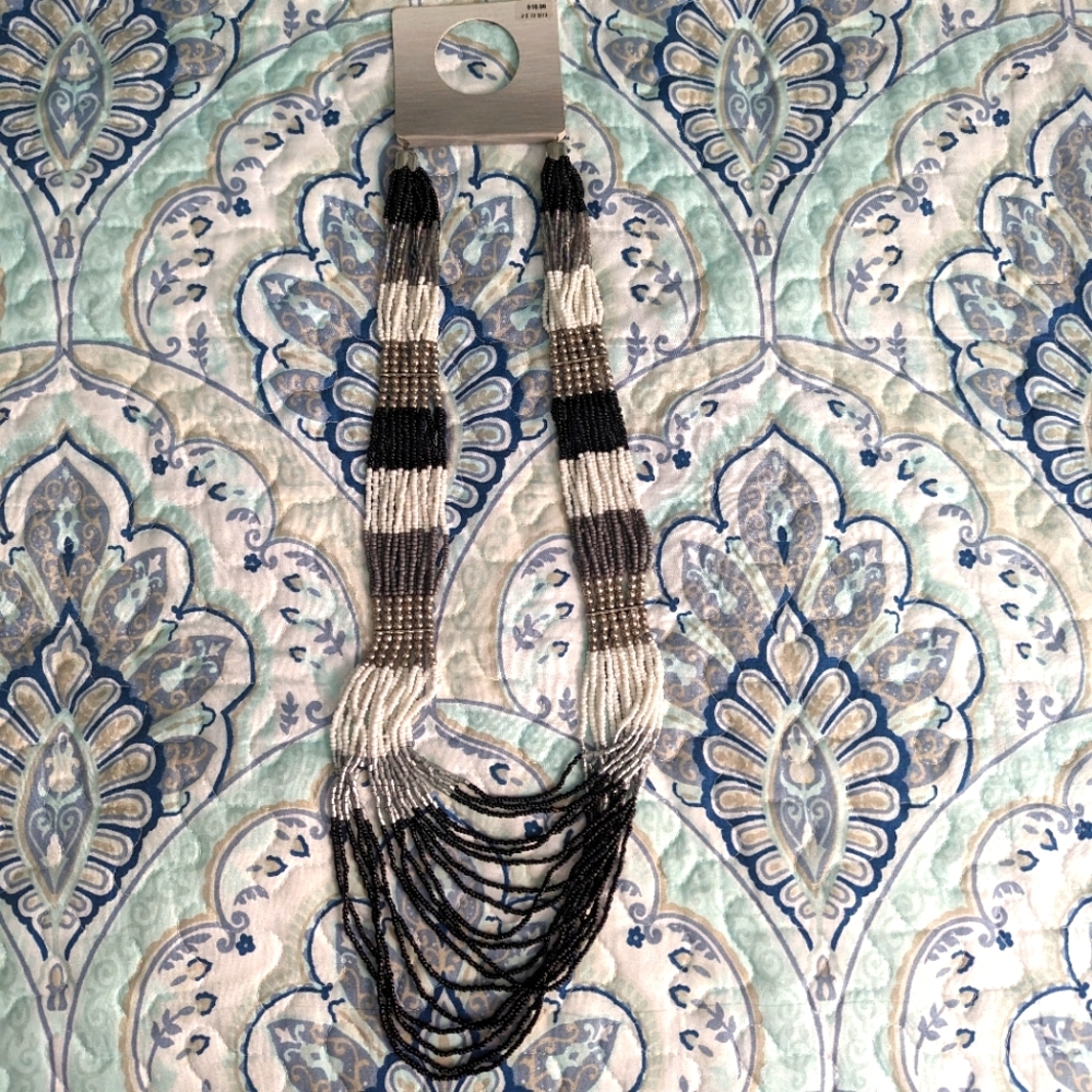 NWT Black and White Long Necklace